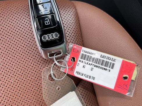 Used 2021 Audi Q7 3.0T Premium Plus AWD/4WD image 38