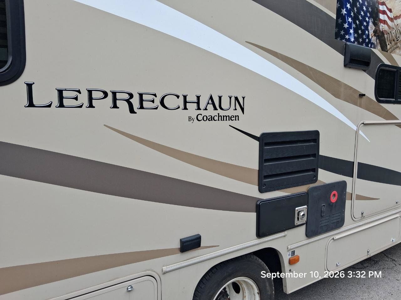 Used 2018 Ford E-450 and Econoline 450 Super Duty w/ Motorhome Prep Package RWD image 25