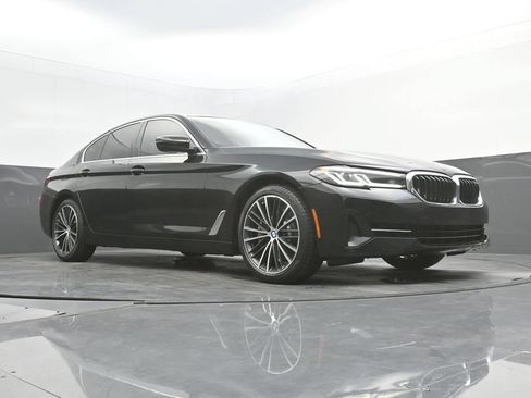 Used 2022 BMW 530i w/ Convenience Package RWD image 48