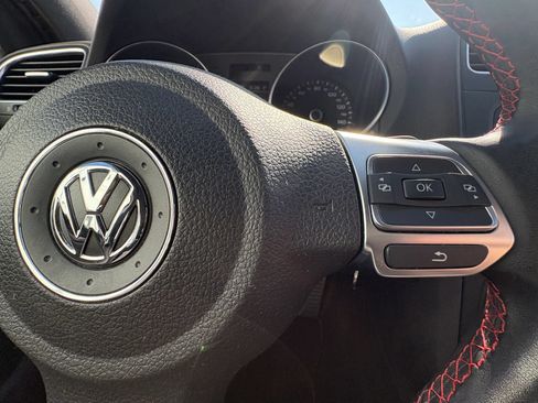 Used 2012 Volkswagen GTI 4-Door FWD image 28