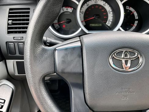 Used 2012 Toyota Tacoma PreRunner image 24