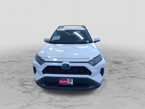 Used 2019 Toyota RAV4 LE w/ Carpet Mat Package AWD/4WD image 5