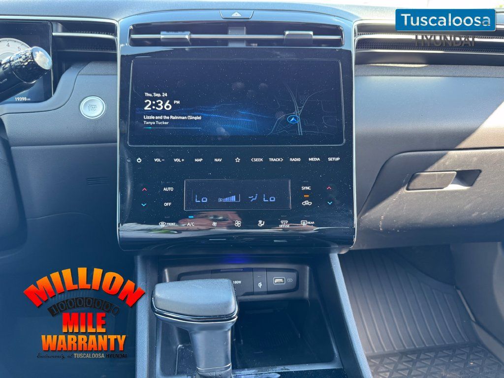 Used 2023 Hyundai Santa Cruz Limited AWD/4WD image 11