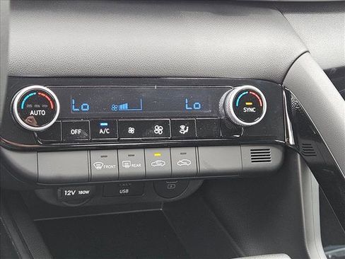 New 2026 Hyundai Elantra Hybrid FWD image 15