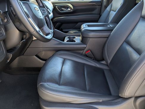 Used 2024 Chevrolet Tahoe LT image 13