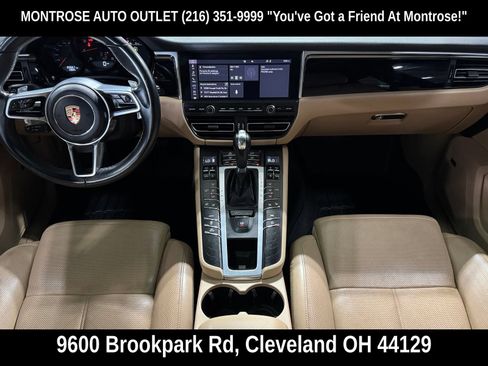 Used 2020 Porsche Macan AWD/4WD image 42