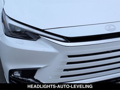 New 2026 Lexus TX 500h AWD w/ Technology Package image 9