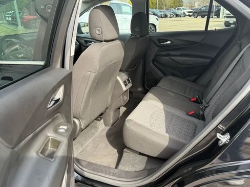 Used 2024 Chevrolet Equinox LT image 11
