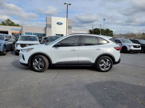 New 2026 Ford Escape ST-Line w/ Tech Pack #1 image 2