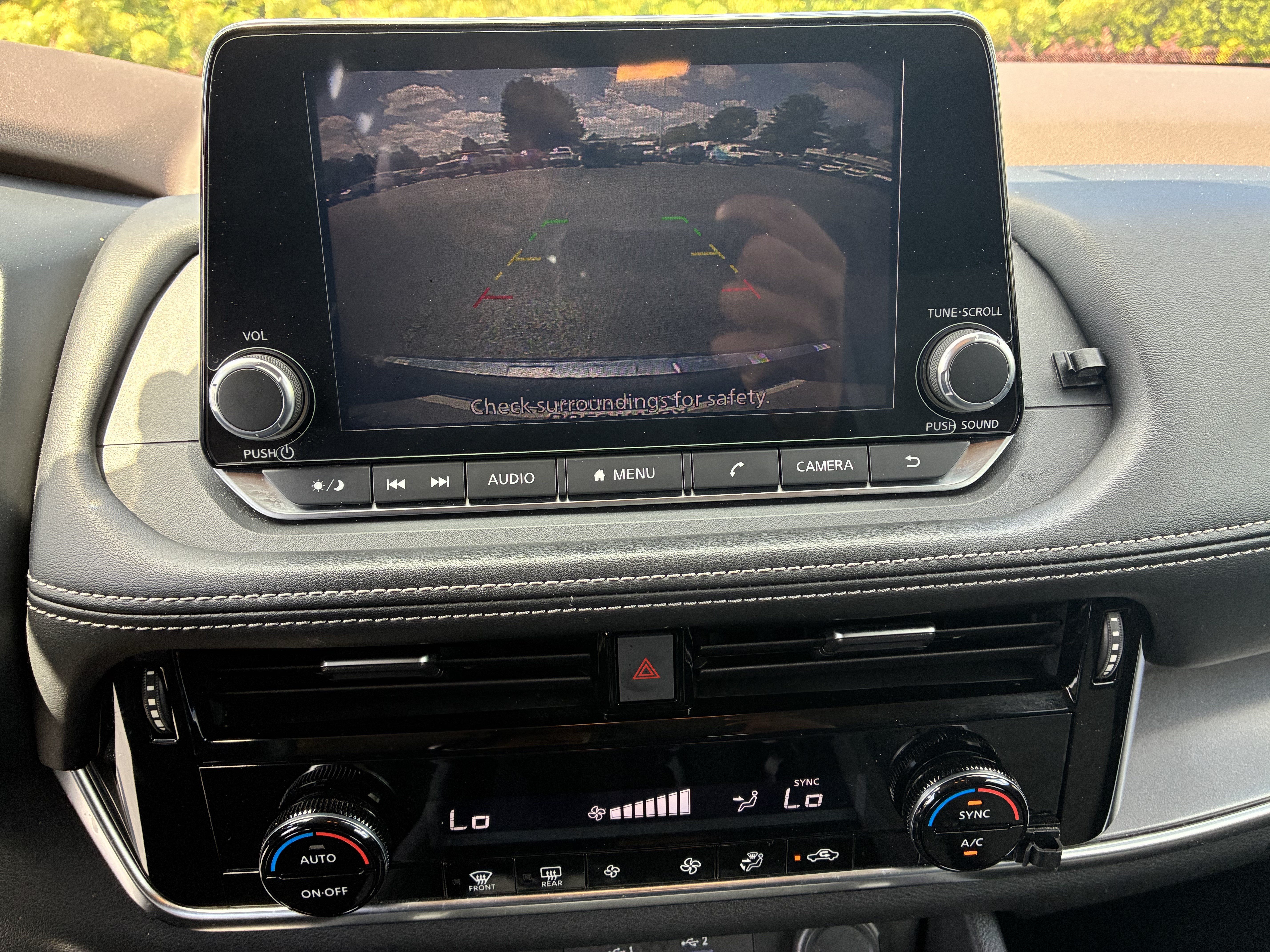 Used 2022 Nissan Rogue SV FWD image 31