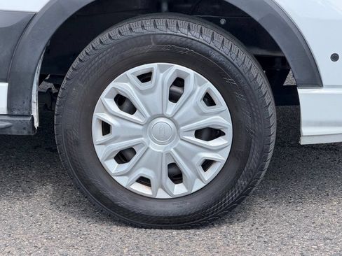 Certified 2024 Ford Transit 350 XLT RWD image 24