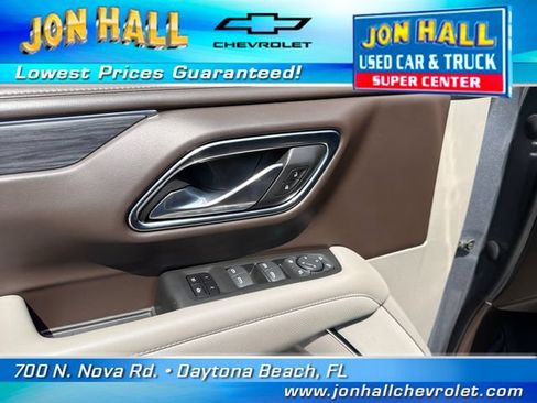 Used 2021 GMC Yukon SLT w/ Rear Media and Nav Package AWD/4WD image 23