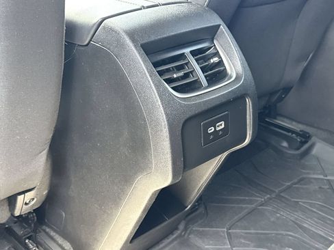 Certified 2024 Chevrolet Blazer LT w/ Convenience Package FWD image 20