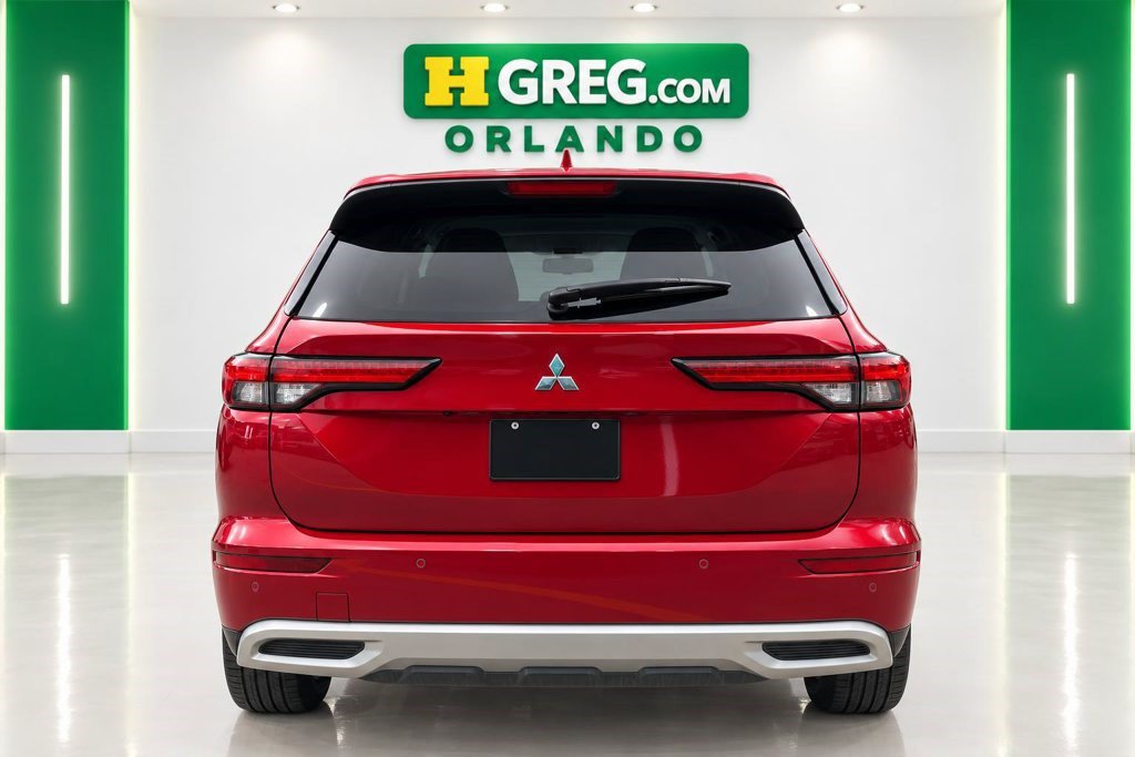 Used 2022 Mitsubishi Outlander SEL Black Edition AWD/4WD image 8