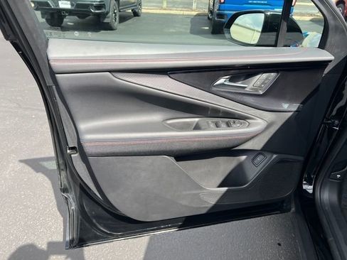 Certified 2025 Chevrolet Blazer EV RS image 25