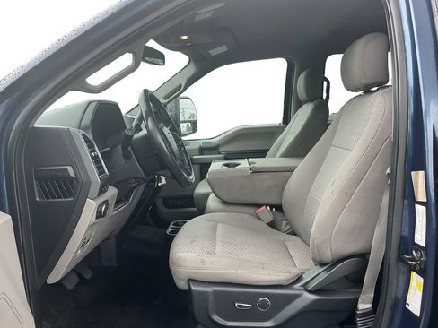 Used 2018 Ford F150 XLT w/ Equipment Group 301A Mid AWD/4WD image 14