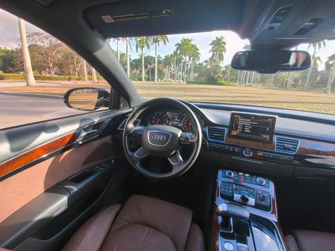 Used 2011 Audi A8 L 4.2 image 22