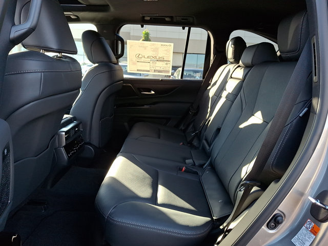 New 2026 Lexus LX 600 4WD w/ Luxury Package image 6