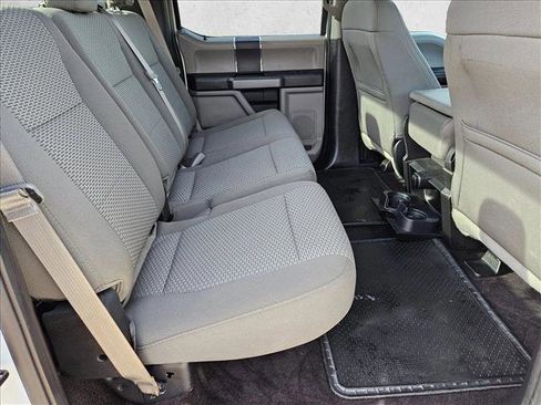 Used 2017 Ford F150 XLT image 18