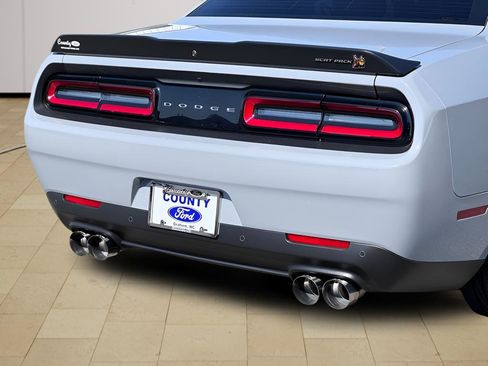 Used 2021 Dodge Challenger R/T Scat Pack RWD image 41