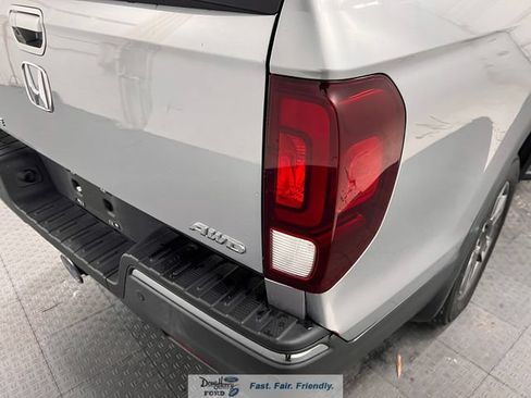 Used 2017 Honda Ridgeline RTL-E image 13