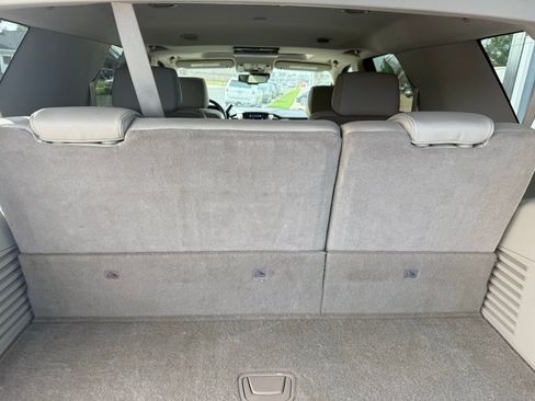 Used 2017 GMC Yukon Denali w/ Open Road Package RWD image 20