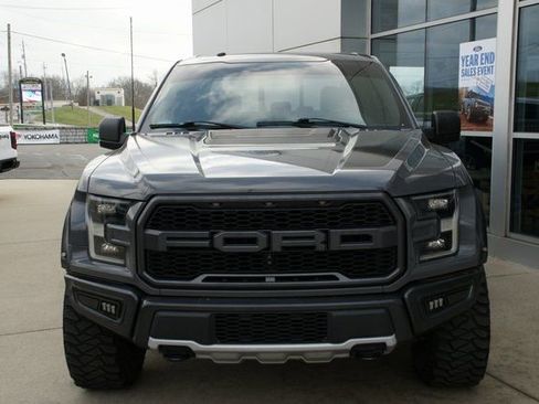 Used 2018 Ford F150 Raptor w/ Equipment Group 801A Mid image 6
