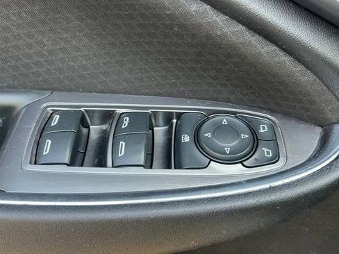 Used 2018 Chevrolet Malibu LT FWD image 20
