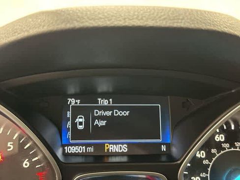 Used 2018 Ford Escape S image 16