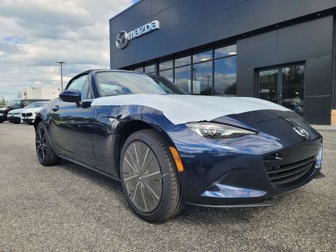 New 2026 MAZDA MX-5 Miata Grand Touring w/ Weather Package RWD image 12