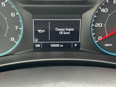 Used 2020 Chevrolet Equinox LS FWD image 39