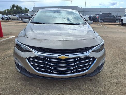 Used 2025 Chevrolet Malibu LT FWD image 23