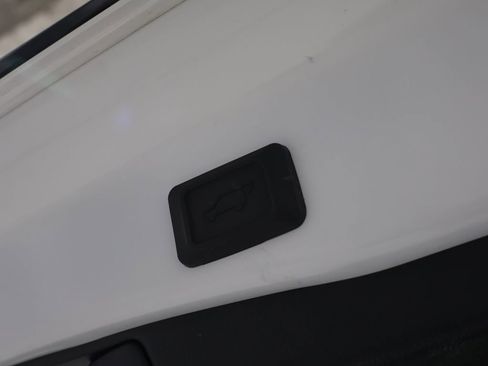 Used 2021 Toyota RAV4 XSE image 21