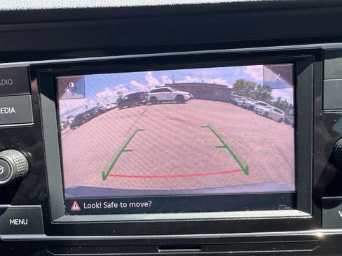 Used 2024 Volkswagen Jetta Sport FWD image 20