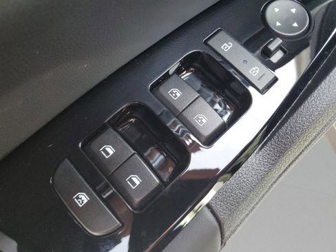 Used 2024 Kia Sportage X-Line image 19