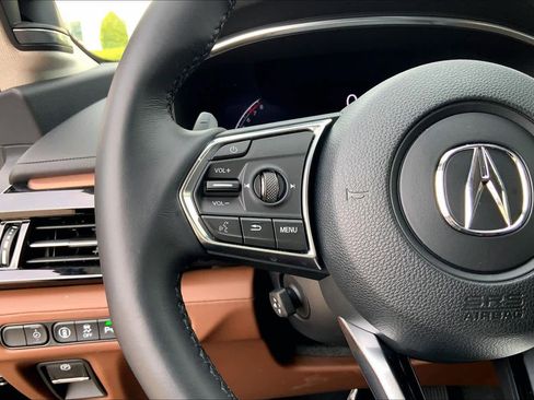 Certified 2025 Acura MDX w/Technology Package image 23