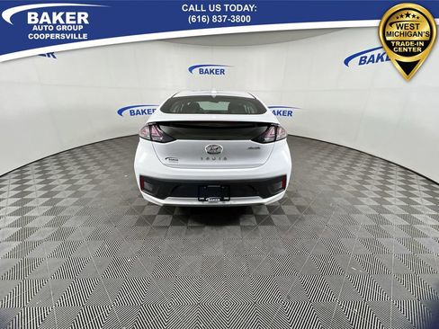 Used 2021 Hyundai Ioniq Limited image 9