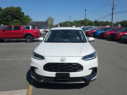 Used 2026 Honda HR-V LX image 2