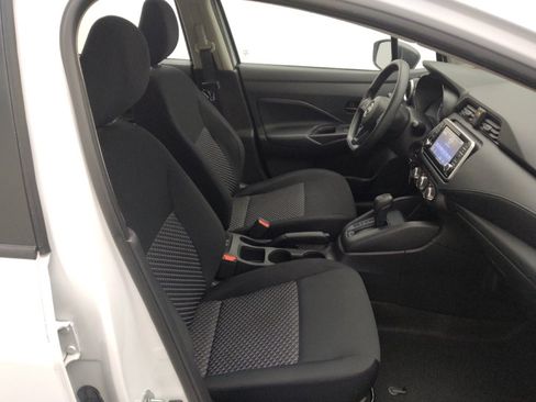 Used 2023 Nissan Versa S FWD image 21