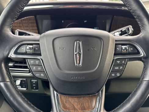 Certified 2022 Lincoln Navigator L Black Label image 23