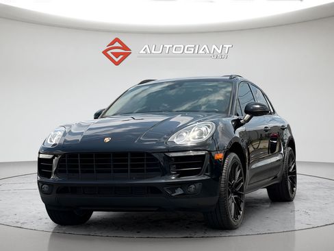 Used 2018 Porsche Macan AWD/4WD image 13