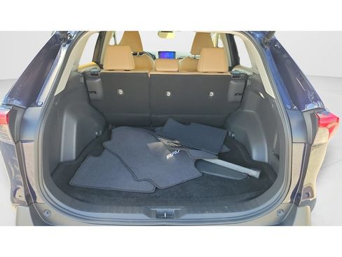 Certified 2023 Toyota RAV4 XLE Premium FWD image 9