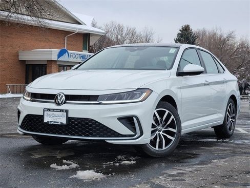 New 2026 Volkswagen Jetta SE image 1
