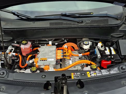 Used 2022 Chevrolet Bolt EUV Premier image 28