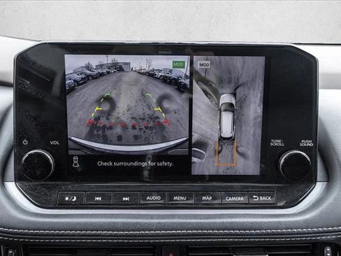 Used 2022 Nissan Rogue SL w/ SL Premium Package image 18