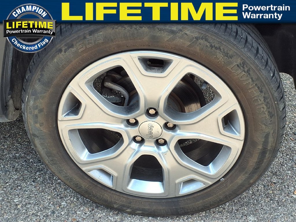 Used 2022 Jeep Renegade Limited AWD/4WD image 9