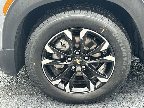 Used 2021 Chevrolet TrailBlazer LT w/ Premium Seating Package image 13