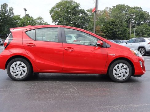 Certified 2016 Toyota Prius C Two FWD image 10