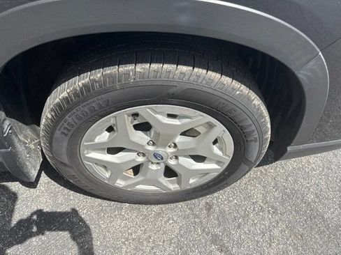 Used 2019 Subaru Forester w/ Alloy Wheel Package AWD/4WD image 10