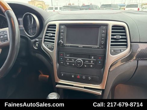 Used 2013 Jeep Grand Cherokee Overland w/ Advance Technology Group image 95